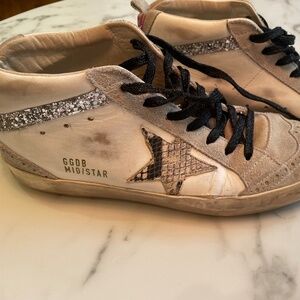 LIKE new GOLDEN GOOSE Midstar shoes with silver glitter